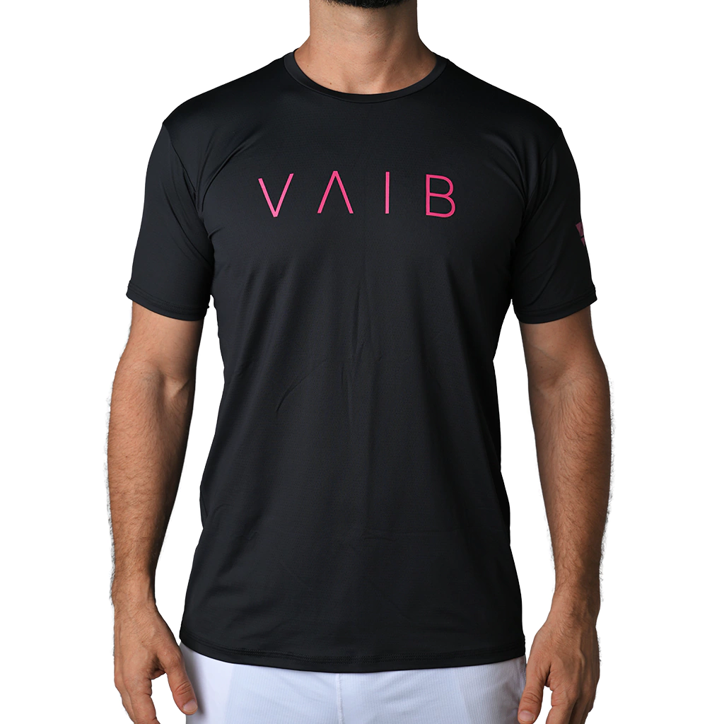 Camiseta Classic-PRETO COM ROSA